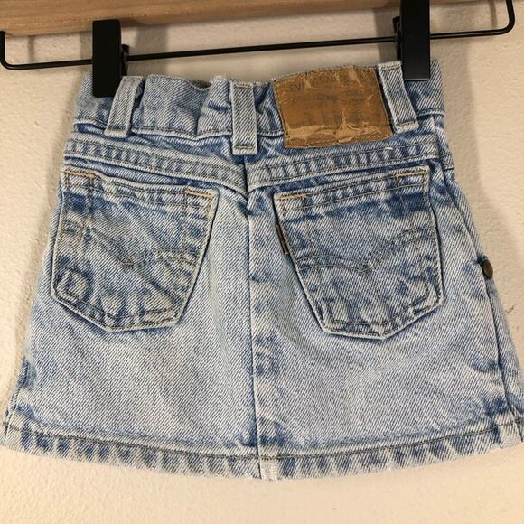Vintage Levi’s Toddler Denim Skirt Western Little Girls Size 2 or 2T - Picture 4 of 8